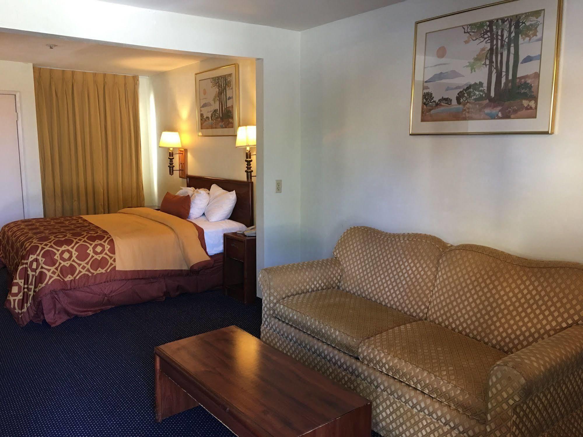 Executive Suites Inn Westminster Luaran gambar