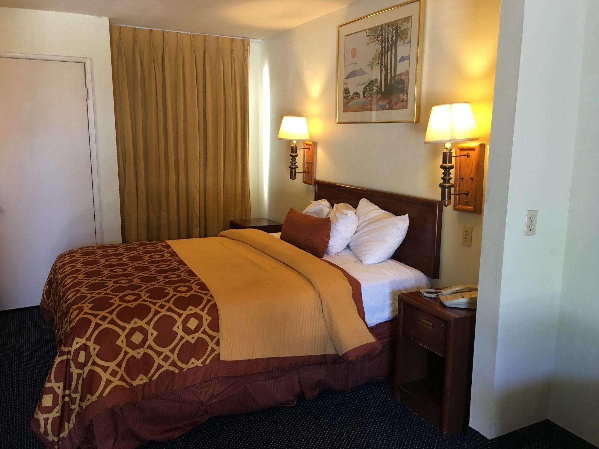 Executive Suites Inn Westminster Luaran gambar